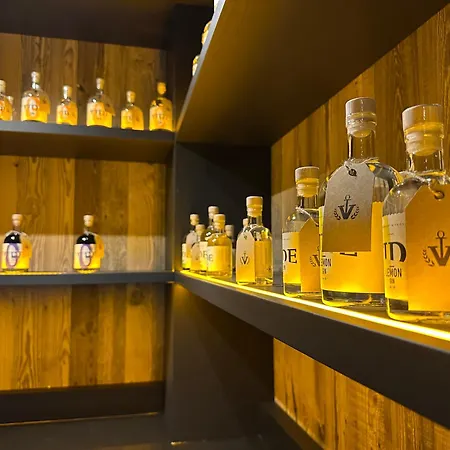 فندق Vareler Brauhaus-hotel Dangast 3*